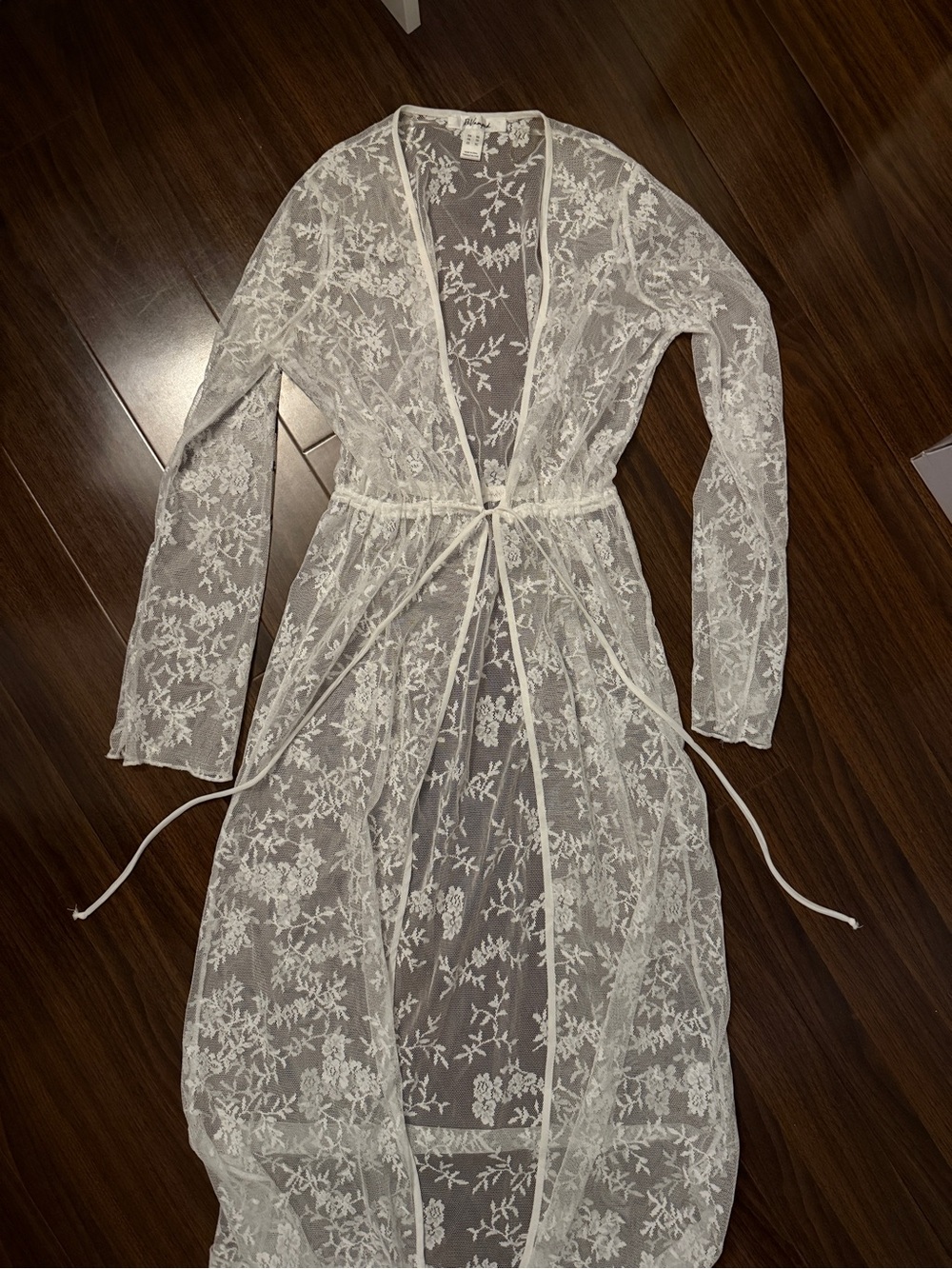 Revamped White Sheer Floral Lace Kimono Robe Cover Up Swimwear Mesh Vacation